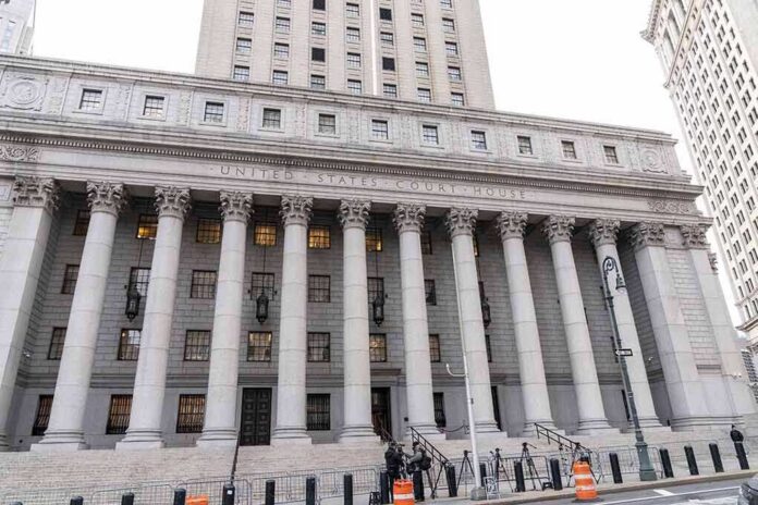 United States courthouse with grand neoclassical columns